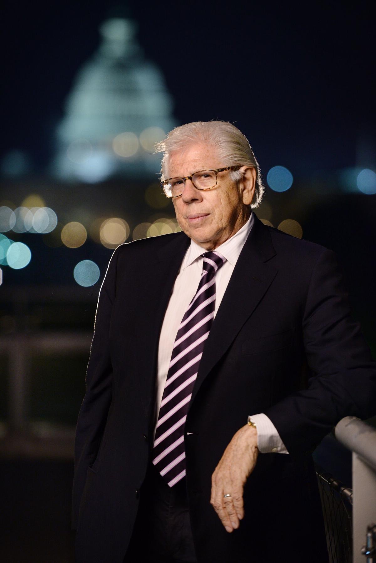 Carl Bernstein Headshot